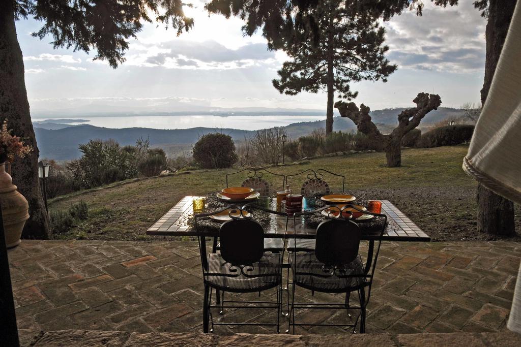 Agriturismo La Bicocca - Apt. "Il Leccio" Castel Rigone Habitación foto